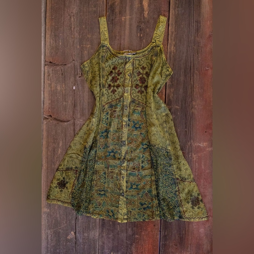 Kennedy Patch Dress CHARTREUSE